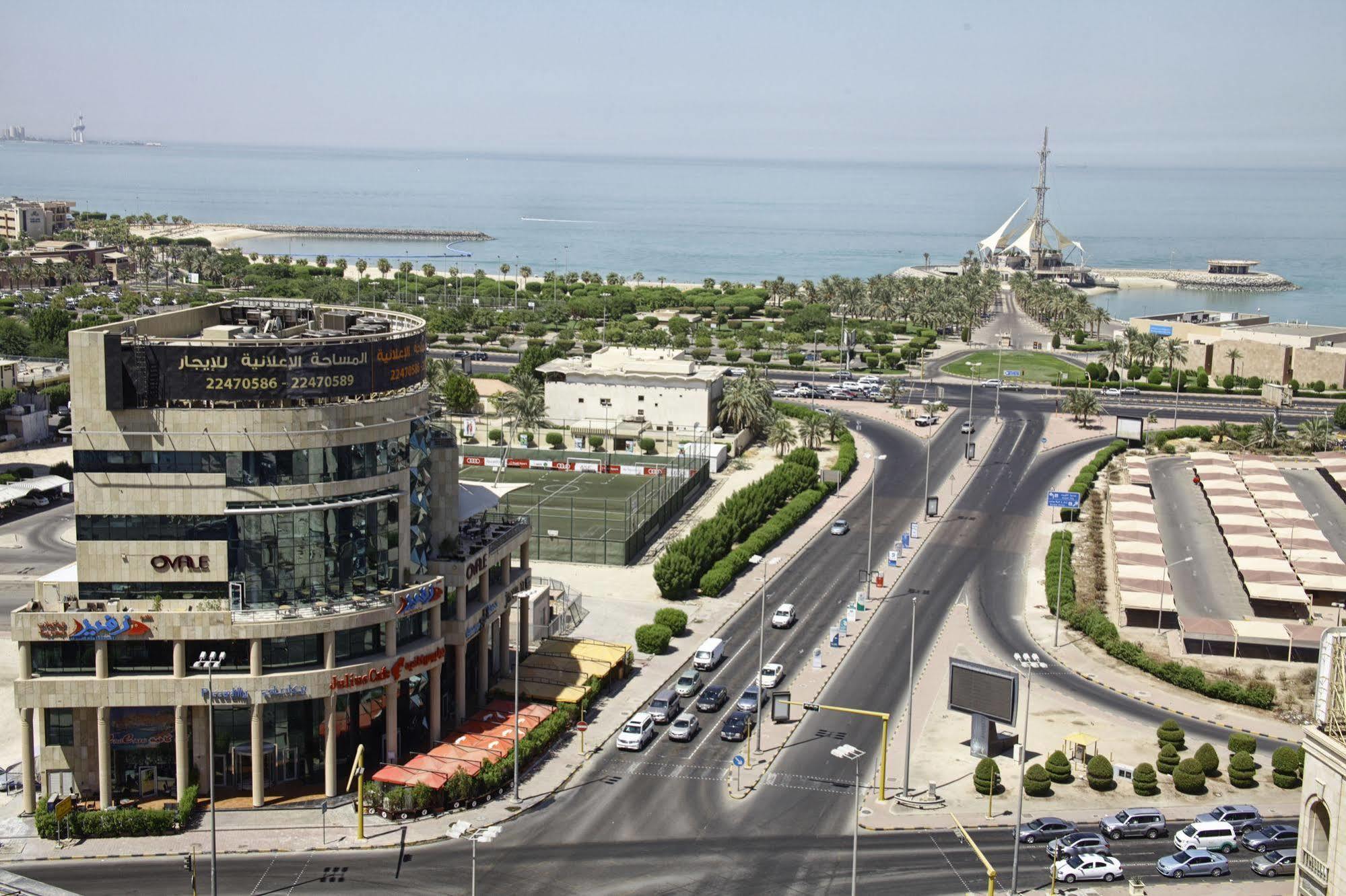 Laguna Hotel Suites Kuwait City Exterior photo